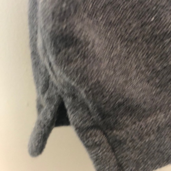 Banana Republic Gray Polo Shirt & Gray Elephant - Picture 6 of 7